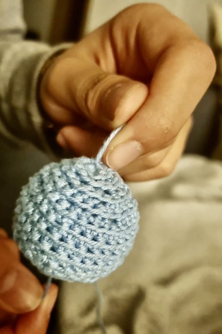 Sphère au crochet